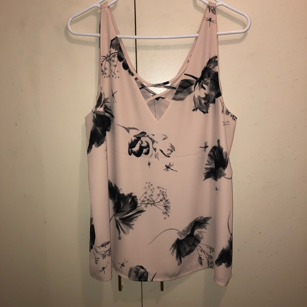 NEW WITH TAGS! Soft pink strappy tank